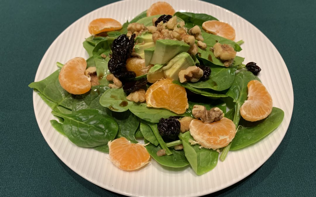 Spinach, mandarin, avocado salad